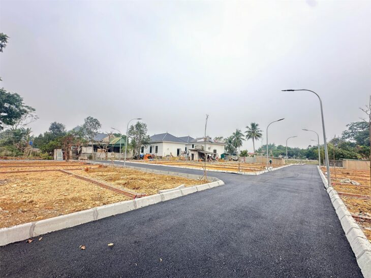 CẦN BÁN ĐẤT THỊ TRẤN NGAY SÁT QUỐC LỘ – Đón sóng đầu tư KCN 300 ha