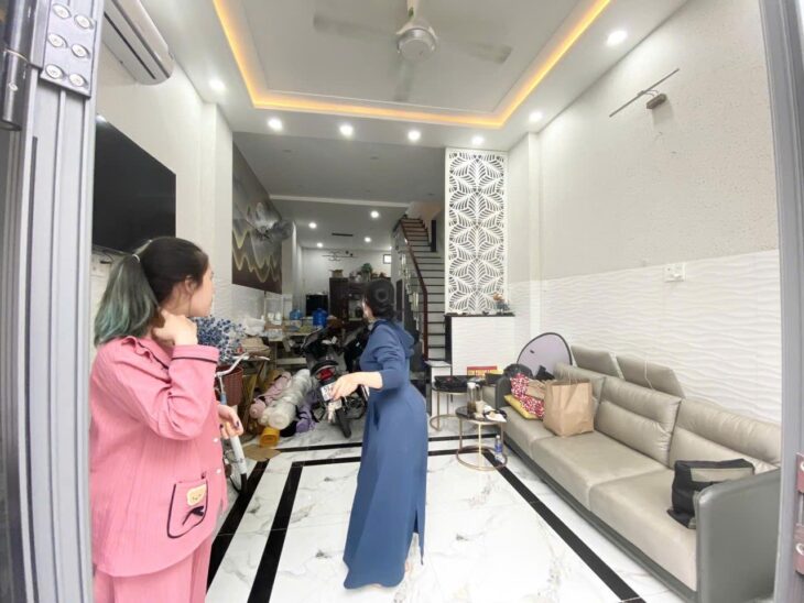 HẺM XE TẢI – GẦN MẶT TIỀN – 4 TẦNG- NỞ HẬU TÀI LỘC – GÒ VẤP- NHỈN 7 TỈ