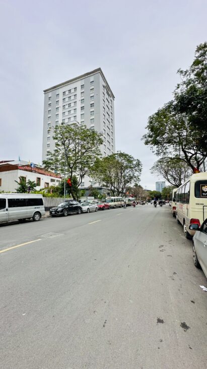 LÔ GÓC 3 MẶT NGÕ Ô TÔ TRÁNH 40/75M2 – 7 TẦNG BỀ THẾ – NỘI THẤT TIỀN TỶ – ĐẲNG CẤP GIỚI THƯỢNG LƯU