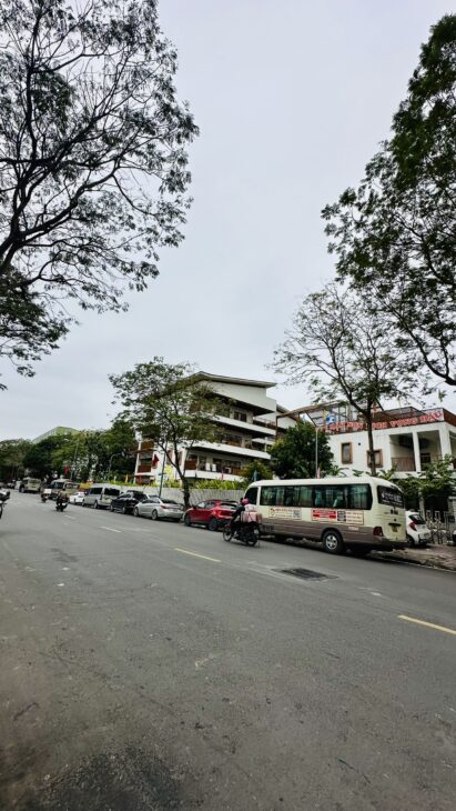 LÔ GÓC 3 MẶT NGÕ Ô TÔ TRÁNH 40/75M2 – 7 TẦNG BỀ THẾ – NỘI THẤT TIỀN TỶ – ĐẲNG CẤP GIỚI THƯỢNG LƯU