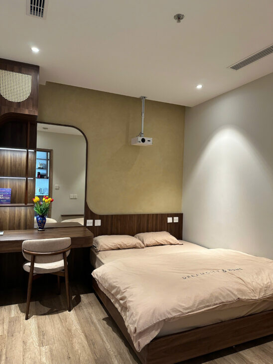 Cho thuê căn hộ 2PN 2WC 64m2 đủ đồ ban công cực thoáng giá cả hợp lý khu đô thị Eco Park