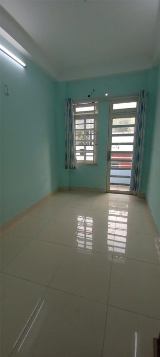 Nhà cho thuê hẻm xe tải Lý Chính Thắng, Q3, 28m2, 5 tầng, 3 Phòng, 4wc, phù hợp ở và KDOL, giá có