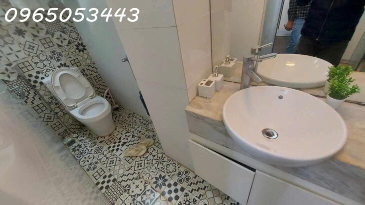 Cho thuê căn hộ 1n1wc phố Hàm Long 40m2