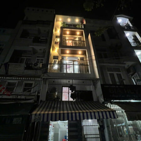 CHÍNH CHỦ CẦN BÁN GẤP NHÀ MẶT TIỀN TẠI CHỢ CĂN CỨ 26, NGAY NGÃ NĂM NGUYỄN OANH, PHAN VĂN TRỊ, P 17