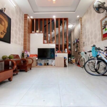 NHÀ 4 TẦNG MỚI Ở NGAY – HẺM RỘNG HƠN 6M 4 CHỖ QUAY ĐẦU – HƠN 5 TỶ NHÀ 4 TẦNG MỚI Ở NGAY – HẺM RỘNG HƠN 6M 4 CHỖ QUAY ĐẦU – HƠN 5 TỶ