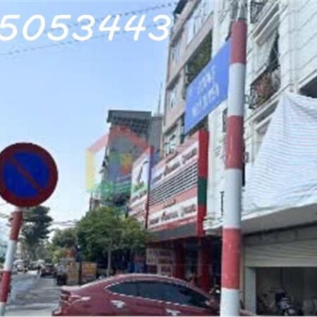 Cho thuê nhà mặt phố Ngô Quyền 50m2 vỉa hè rộng oto đỗ cửa