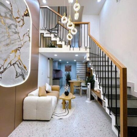 Nhà đẹp 3 tầng, Thích Quảng Đức P5 Phú Nhuận chỉ 4.15 tỷ TL