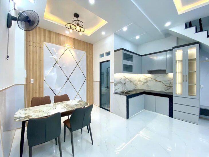 NHỈNH 3 TỶ – NHÀ SIÊU ĐẸP – 40M2 – 2 TẦNG – SÁT MẶT TIỀN ĐƯỜNG QUẬN 12
