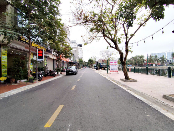 Bán đất mặt đường Vũ Trọng Khánh – 64m – view Hồ, Giá 8 tỉ, gần Lạch Tray