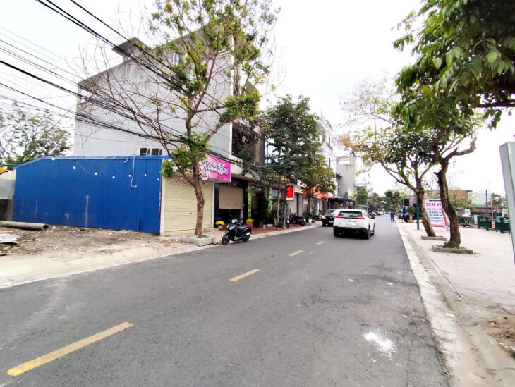Bán đất mặt đường Vũ Trọng Khánh – 64m – view Hồ, Giá 8 tỉ, gần Lạch Tray