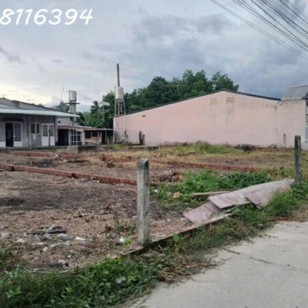 Cần bán gấp 2 mảnh đất thổ cư ngay gần đường Cách Mạng Tháng 8, trung tâm TP. Tây Ninh. Giá chỉ