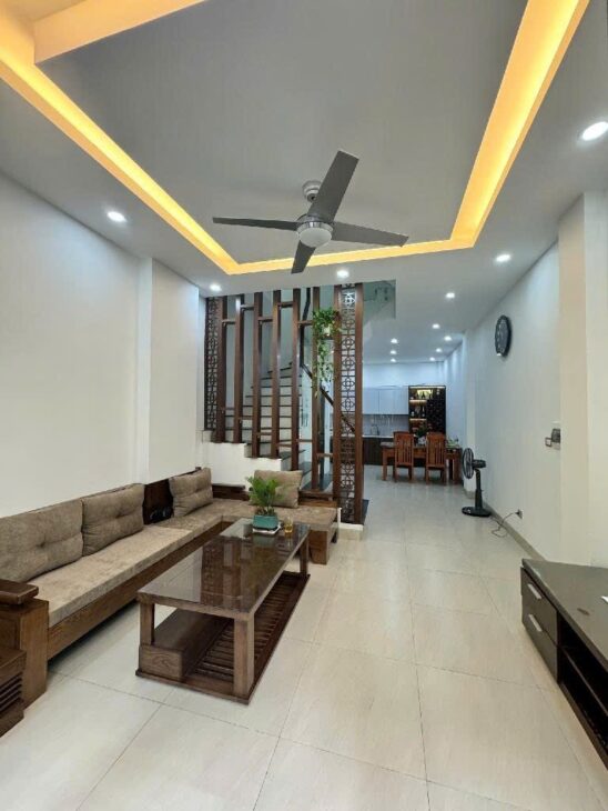 BÁN NHÀ NGUYỄN VĂN CỪ 35M2* 5 TẦNG* 6.5 TỶ, FULL NỘI THẤT