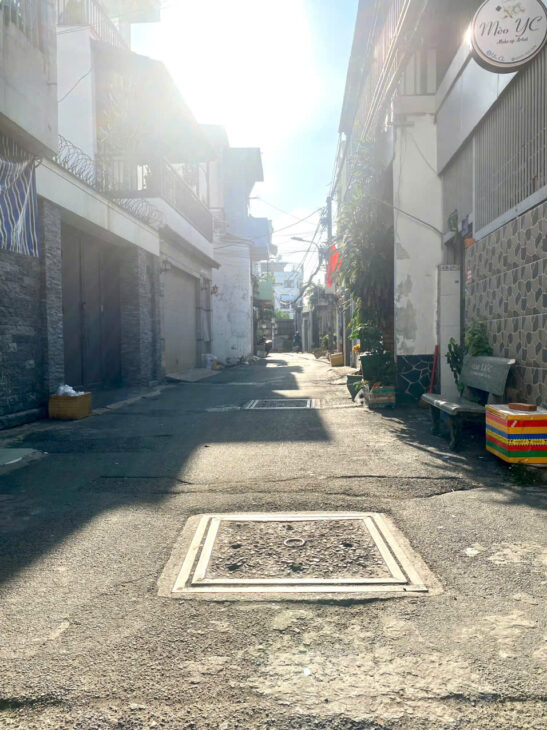 BÁN NHÀ SIÊU HOT – 40m² – 5 TẦNG – Ô TÔ VÀO NHÀ – HẺM THÔNG – KHU VIP TÂN PHÚ