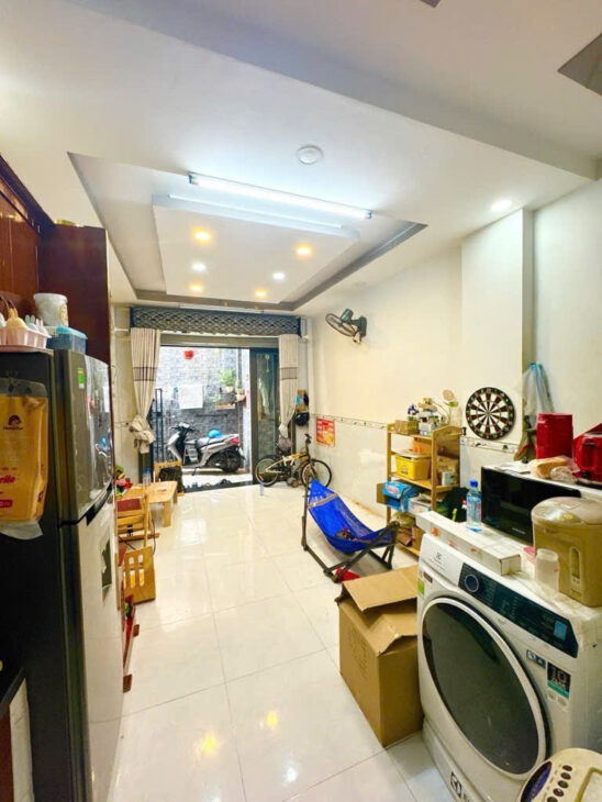 BÁN NHÀ SIÊU HOT – 40m² – 5 TẦNG – Ô TÔ VÀO NHÀ – HẺM THÔNG – KHU VIP TÂN PHÚ