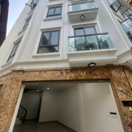 NHÀ MỚI, NGÕ THÔNG, Ô TÔ QUA PHỐ NGỌC THỤY,40M2,6 TẦNG, 8.7 TỶ.LONG BIÊN.
