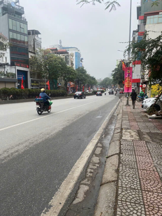 + NHÀ MẶT PHỐ Nguyễn Văn Cừ, 2 MẶT TIỀN, KINH DOANH ĐỈNH, 100M2,5 TẦNG, MT 3.5M, 32.5 tỷ,LONG BIÊN.