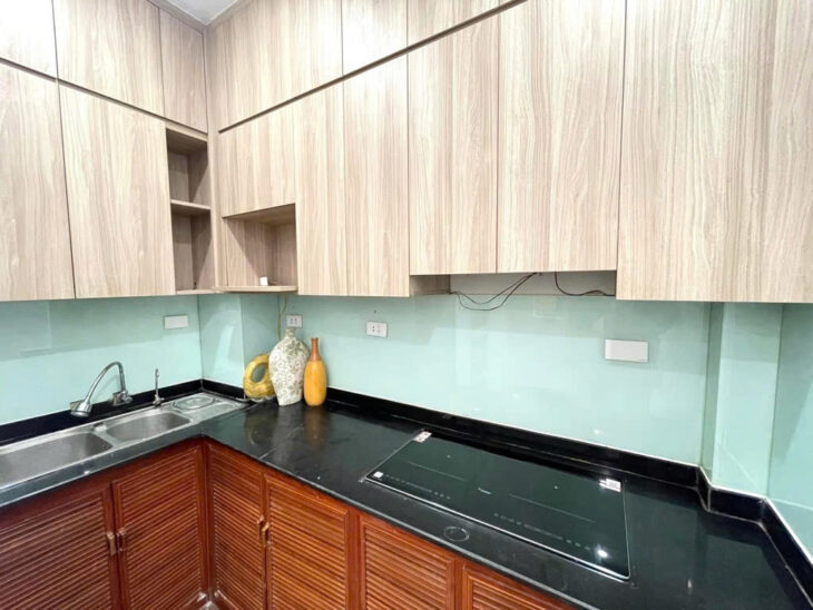 BÁN NHÀ HÀO NAM – 4 TẦNG ĐẸP LUNG LINH – GẦN GA CÁT LINH – GIÁ 6.5 TỶ! – 28m