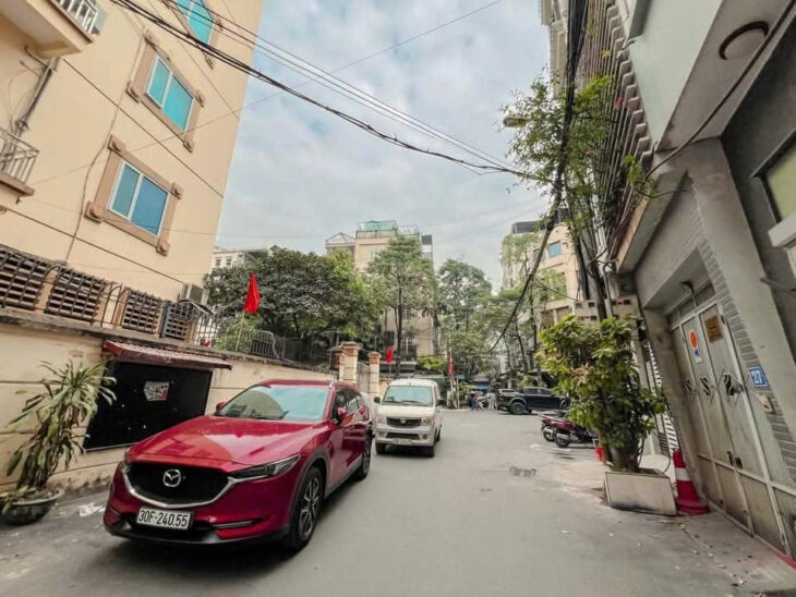 TRUNG KÍNH – CẦU GIẤY – GARA Ô TÔ -54M2 – 5 TẦNG – MT 3.7M – 23.5 TỶ (CÓ TL)