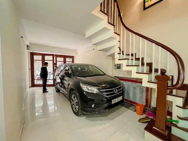 TRUNG KÍNH – CẦU GIẤY – GARA Ô TÔ -54M2 – 5 TẦNG – MT 3.7M – 23.5 TỶ (CÓ TL)