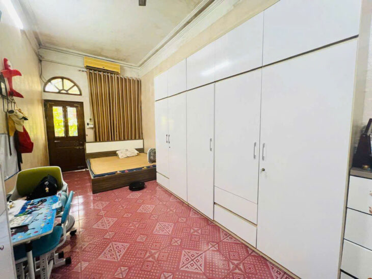 Mặt Phố Vip BA ĐÌNH – Vỉa Hè – Kinh Doanh Ngày Đêm – Vị Trí Đẹp – Giá Đầu Tư : DT 65m x 3 Tầng –