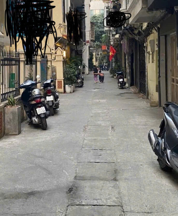 Phố Đội Cấn- TT Ba Đình- Nhà Dân Xây- Ngõ Nông Ba Gác- 20m Ra OTO