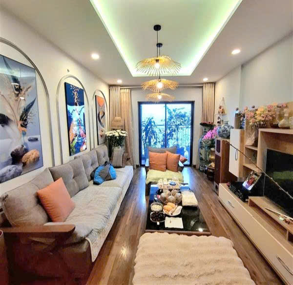 Saphiare- Gold Mark City 99m2-3PN-2WC, tầng trung, Lô gia Đông Nam, Nội thất đẹp