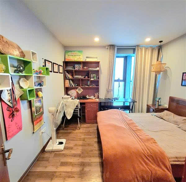 Saphiare- Gold Mark City 99m2-3PN-2WC, tầng trung, Lô gia Đông Nam, Nội thất đẹp