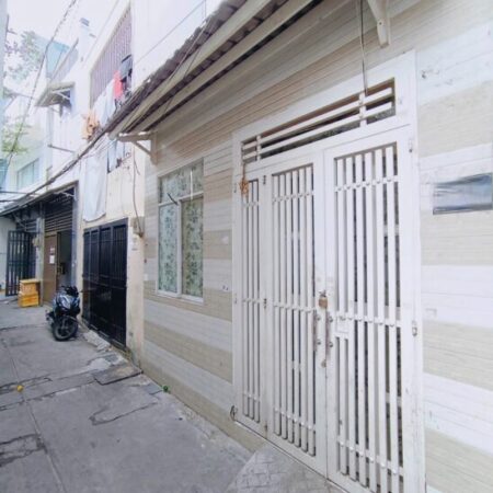 BÁN NHÀ 2 TẦNG – CĂN GÓC THOÁNG MÁT – NGAY CHỢ HUỲNH VĂN CHÍNH – 40M2 BÁN NHÀ 2 TẦNG – CĂN GÓC THOÁNG MÁT – NGAY CHỢ HUỲNH VĂN CHÍNH – 40M2