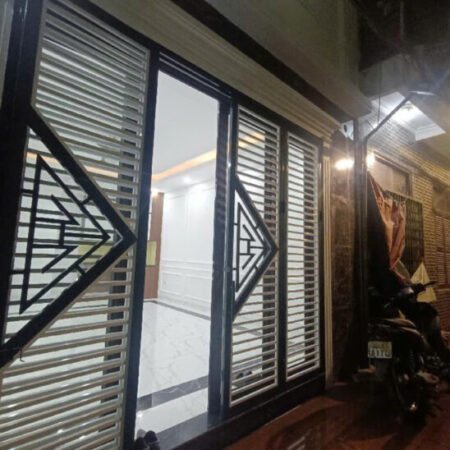 SIÊU PHẨM GIÁP BÁT-HOÀNG MAI-NHÀ MỚI Ở NGAY-HAI THOÁNG-FULL NỘI THẤT CƠ BẢN-DT 36m x 5 TẦNG, NHỈNH