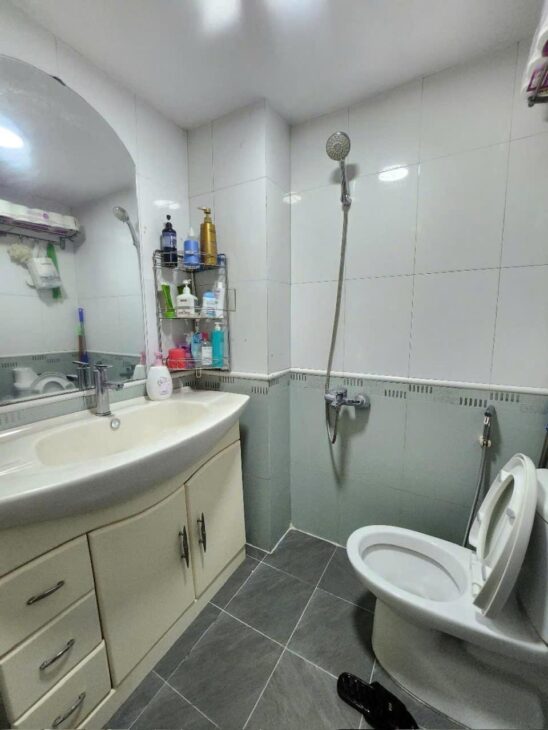 BÁN NHÀ DÂN XÂY PHỐ GIẢNG VÕ, NHÀ 6 TẦNG x 36/42M2, GIÁ CHỈ 8 TỶ 900 TRIỆU