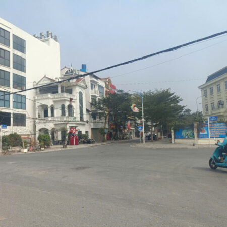 Đất Minh Khai 115m2-MT8m, kinh doanh, 2 thoáng đường ô tô, giá 9.45 tỷ Đất Minh Khai 115m2-MT8m, kinh doanh, 2 thoáng đường ô tô, giá 9.45 tỷ