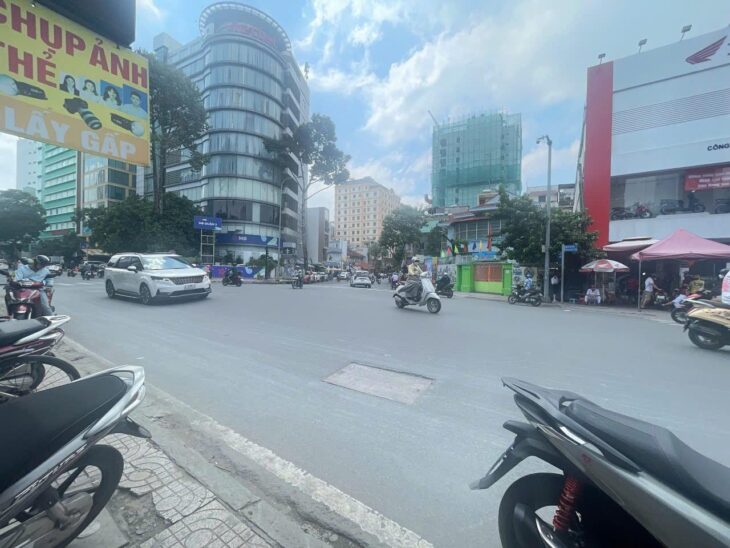 MẶT TIỀN KD SẦM UẤT NGAY TT Q3 – 80M2 – 4 TẦNG – CHỈ HƠN 23 TỶ