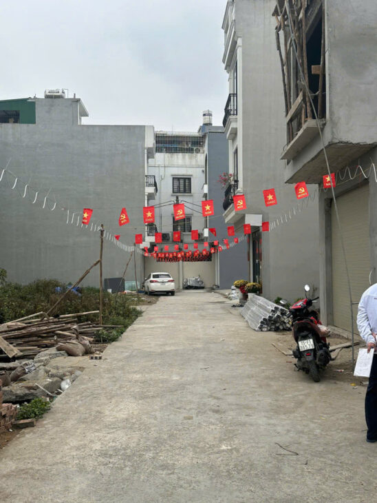 Bán đất cạnh Dự án Việt Phát – Vĩnh Niệm, 48m, ngõ 5m, Giá 2.48 tỉ , ô.tô ra vào