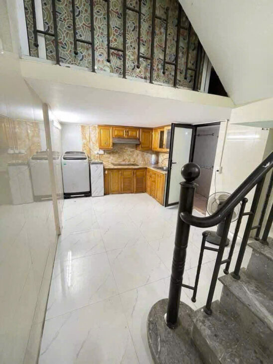 Bán nhà: Tựu Liệt, 40m2 , 3 Tầng, vị trí đẹp, ngõ nông, cách BX Nước Ngầm 1km. Nhỉnh 4 tỷ