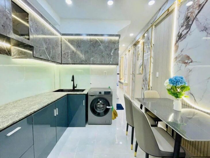 Bán nhà 2 tầng, 31m², 3.92 tỷ, Gò Vấp, Nguyễn Văn Khối