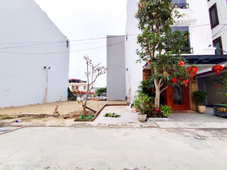 Bán đất Tái định cư Tam Kỳ, 58.8m, ngang 4.2m, đường 12m, Giá 4.5 tỉ