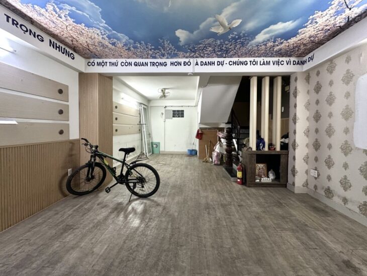 Bán nhà HXH Nguyễn Xí 45m2, 5 Tầng, 8 P.Ngủ Làm CHDv Nhỉnh 8 Tỉ