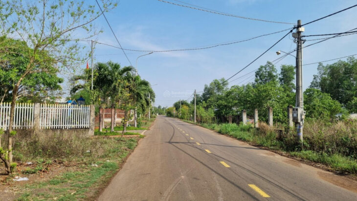 Bán gấp đất chính chủ góc 2 mặt tiền đường Hưng Nghĩa – Lộ 25, huyện Thống Nhất, 175.5m2