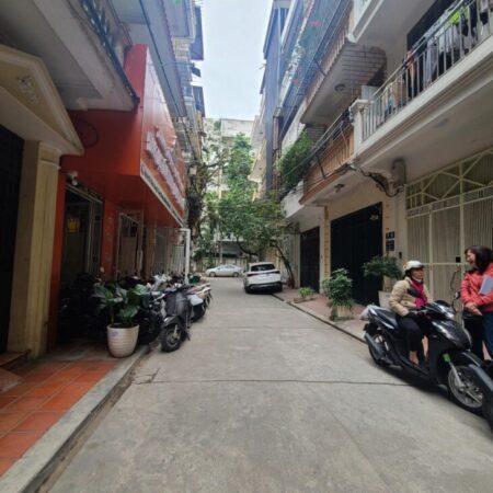 PHÂN LÔ CHÙA LÁNG – 55M2 x 4T – MT 4M – 18.2 TỶ – VỈA HÈ – ĐƯỜNG Ô TÔ TRÁNH – KD TẠP HÓA