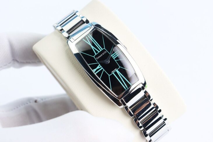 ĐH Nữ : Tiffany & Co. Gemea – Thép nguyên chiếc, Thiết kế mặt đen cọc giờ xanh Ngọc siêu hiếm đẹp…