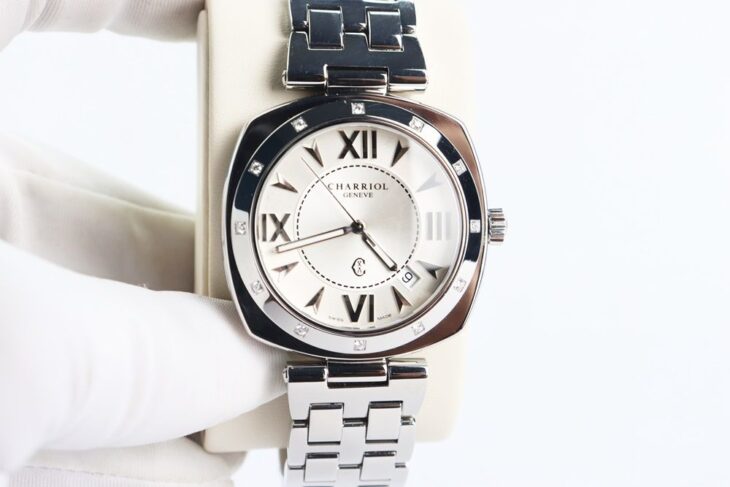 ĐH Nam – Charriol Mặt vuông, thép nguyên chiếc – Niềng đính 12 viên Kim Cương – Size 40mm.