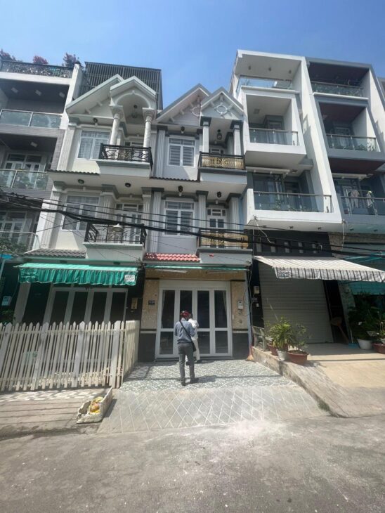 BÁN NHÀ HẺM 1979 HUỲNH TẤN PHÁT- HUYỆN NHÀ BÈ