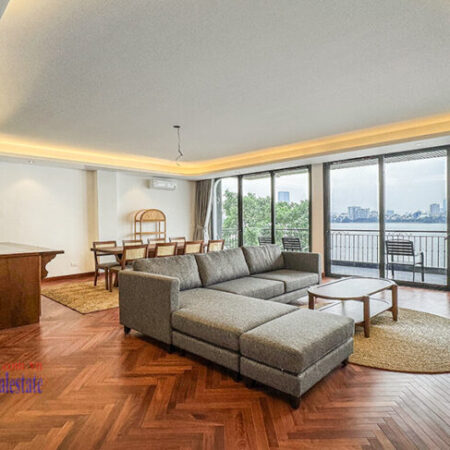 Bán tòa Building CH dịch vụ dt 200m², 7 tầng + tum, 35PN, 35WC tại Quan Hoa, Cầu Giấy