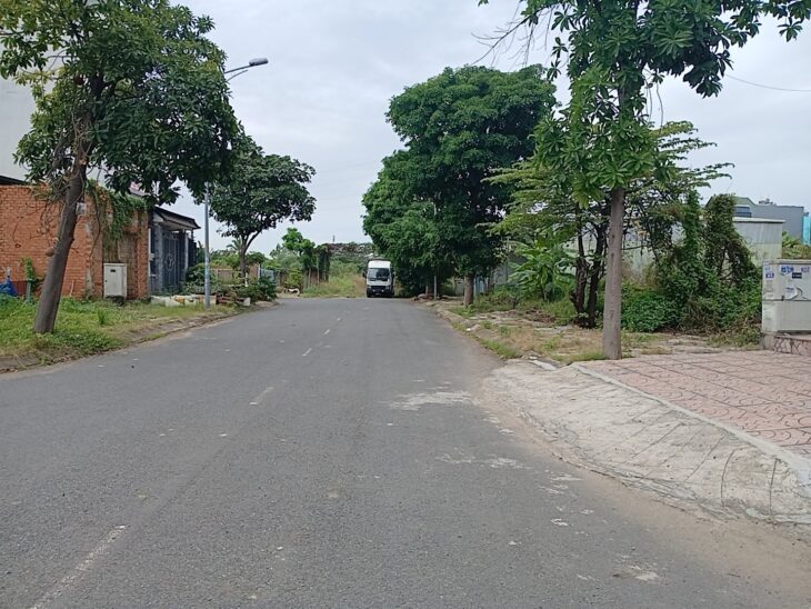 CHỦ NGỘP BANK GỬI BÁN GẤP 80M2 – 5.3TỎI (TL)- HẺM RỘNG NGUYỄN DUY TRINH Q9