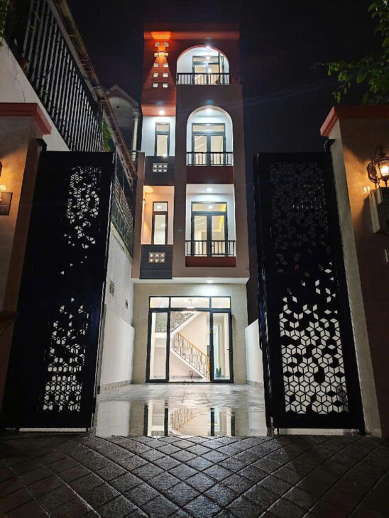 NHÀ ĐẸP – GIÁ TỐT – Vị Trí Đắc Địa Tại Thạnh Lộc 2, Quận 12, Thành phố Hồ Chí Minh