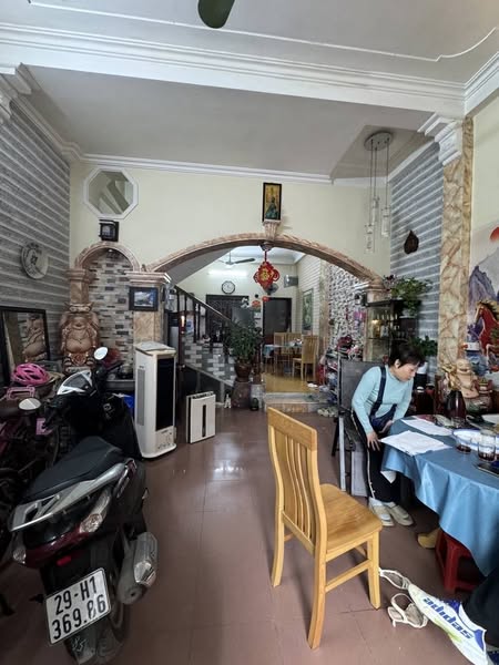 BÁN NHÀ HOÀNG LIỆT, HOÀNG MAI, PHÂN LÔ, Ô TÔ VÀO NHÀ , 43M2, 9.9 TỶ(CTL)