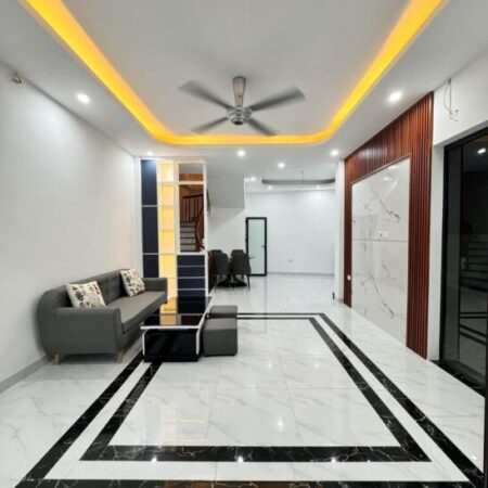 NHÀ XÂY MỚI NGUYỄN KHOÁI – 51M2 x 4T – MT 4M – 6.4 TỶ – 2 THOÁNG – Ô TÔ DỪNG ĐỖ NGÀY ĐÊM