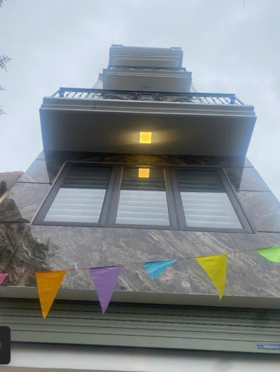 BÁN NHÀ NGUYỄN VĂN LINH – LONG BIÊN 6 TẦNG, THANG MÁY, Ô TÔ QUA CHỈ 8,8 TỶ