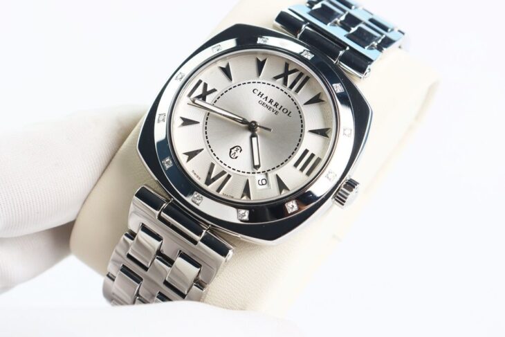 ĐH Nam – Charriol Mặt vuông, thép nguyên chiếc – Niềng đính 12 viên Kim Cương – Size 40mm.