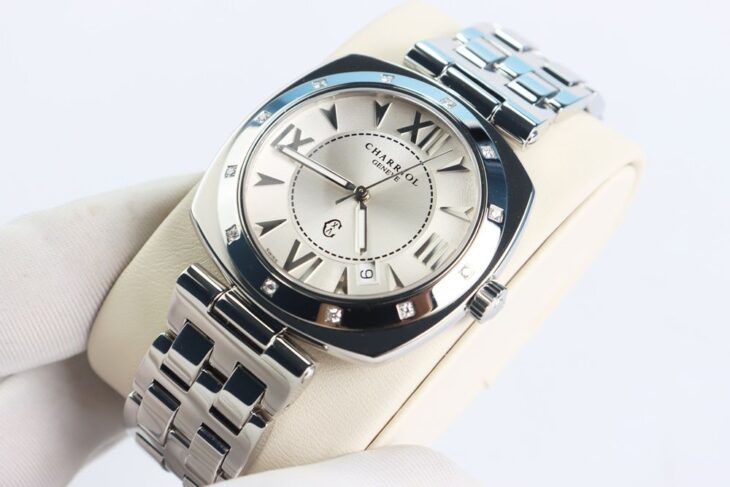 ĐH Nam – Charriol Mặt vuông, thép nguyên chiếc – Niềng đính 12 viên Kim Cương – Size 40mm.
